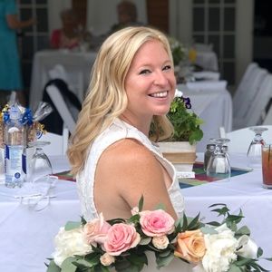 Meet your Posher, Courtney